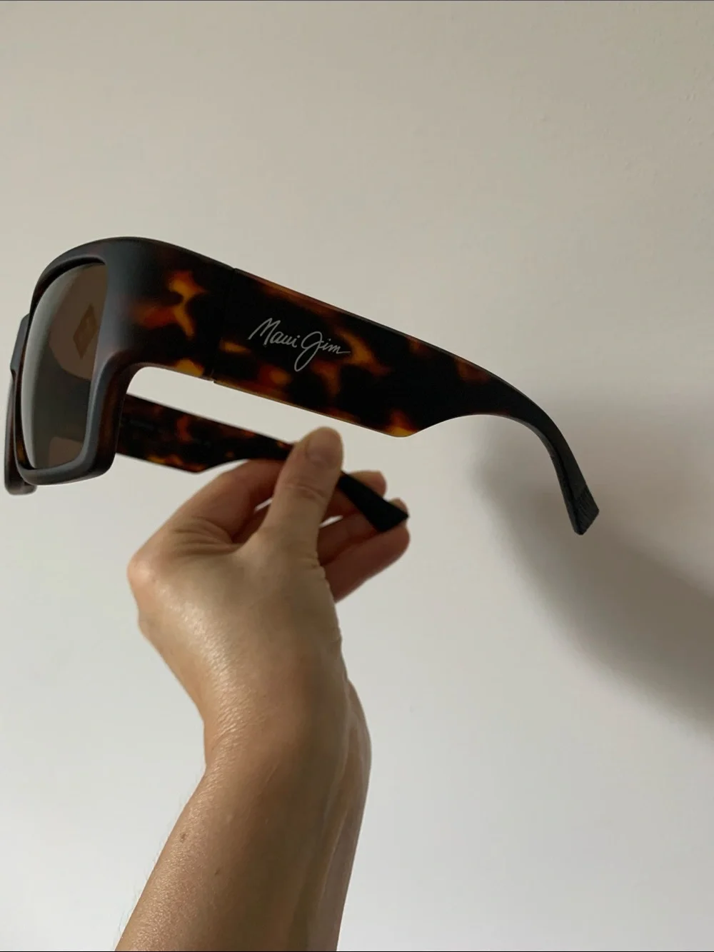 Maui Jim Ka’olu STG polarized wrap sunglasses